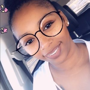 Meet your Posher, Tanesha